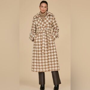Noli Brown and White Houndstooth Coat